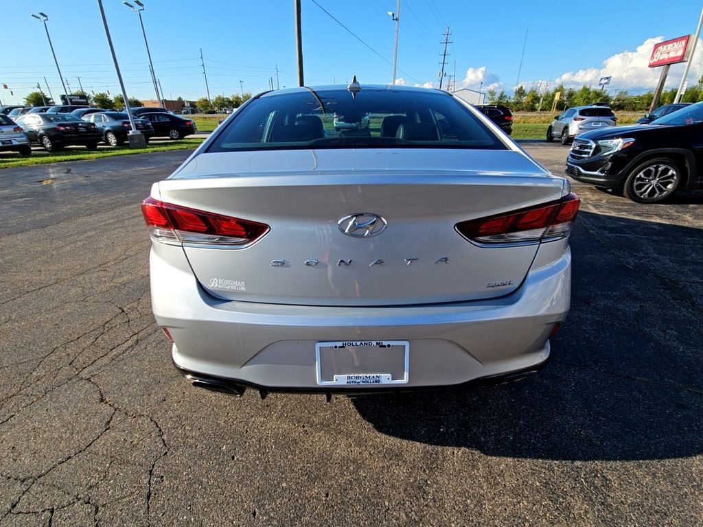Used 2019 Hyundai Sonata Sport w/ Tech Package 03 image 4