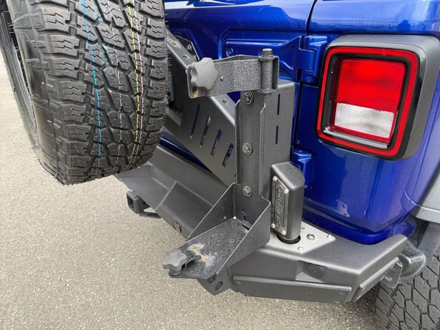 Used 2018 Jeep Wrangler Sport image 34