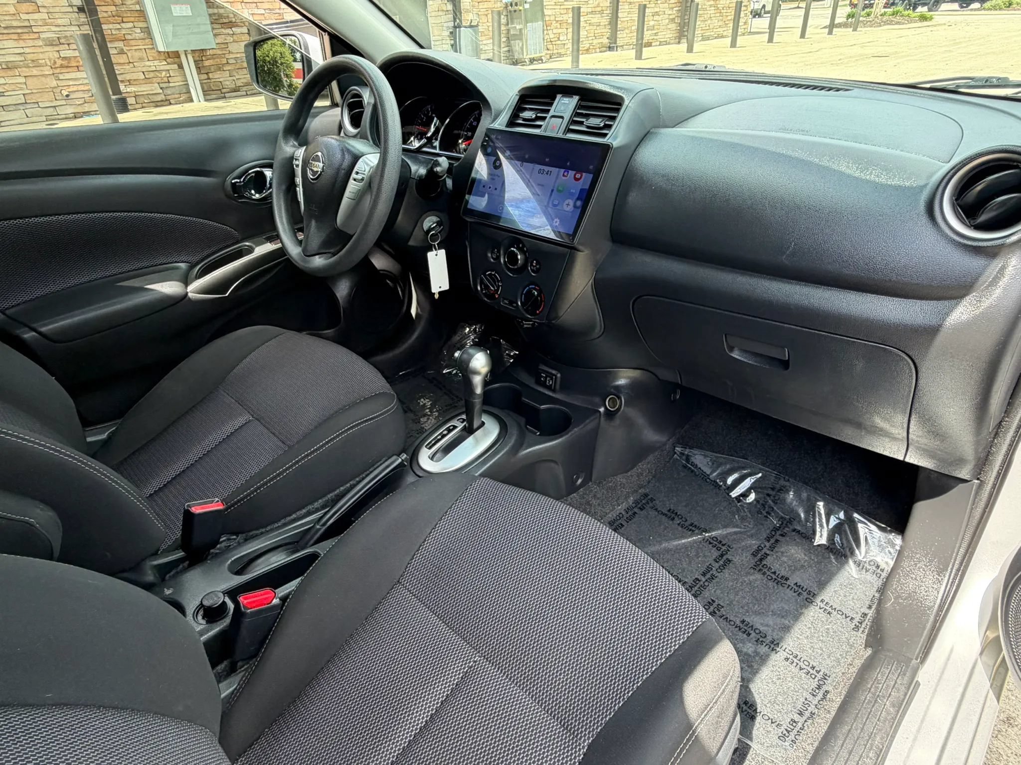 Used 2018 Nissan Versa SV FWD image 11