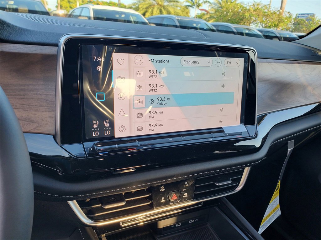 New 2026 Volkswagen Atlas SE image 8