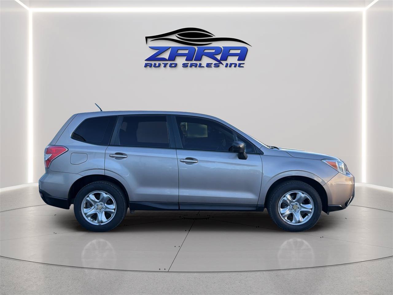 Used 2015 Subaru Forester 2.5i AWD/4WD image 8