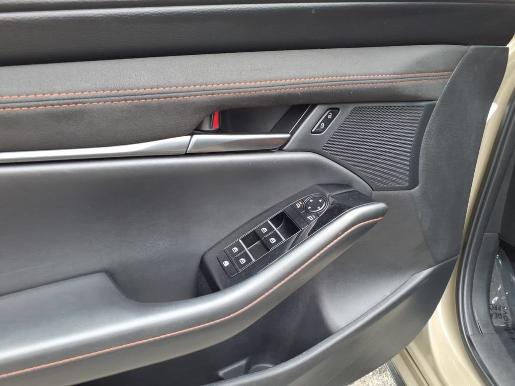 Used 2024 MAZDA MAZDA3 s AWD/4WD image 15