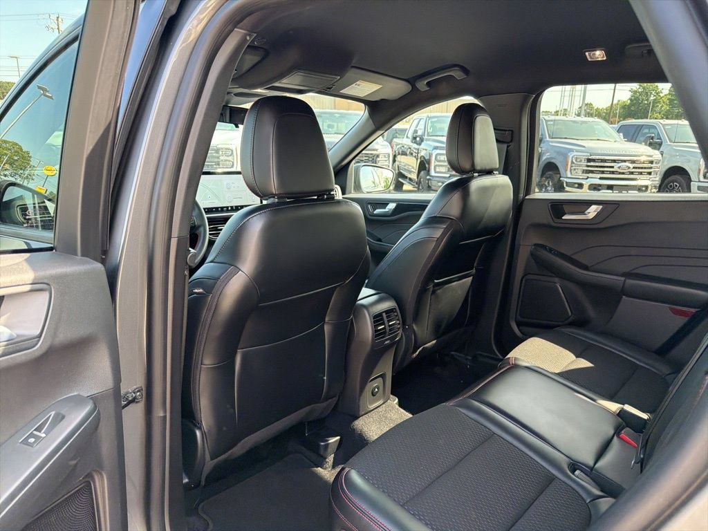 Certified 2024 Ford Escape ST-Line w/ Tech Pack #1 FWD image 14
