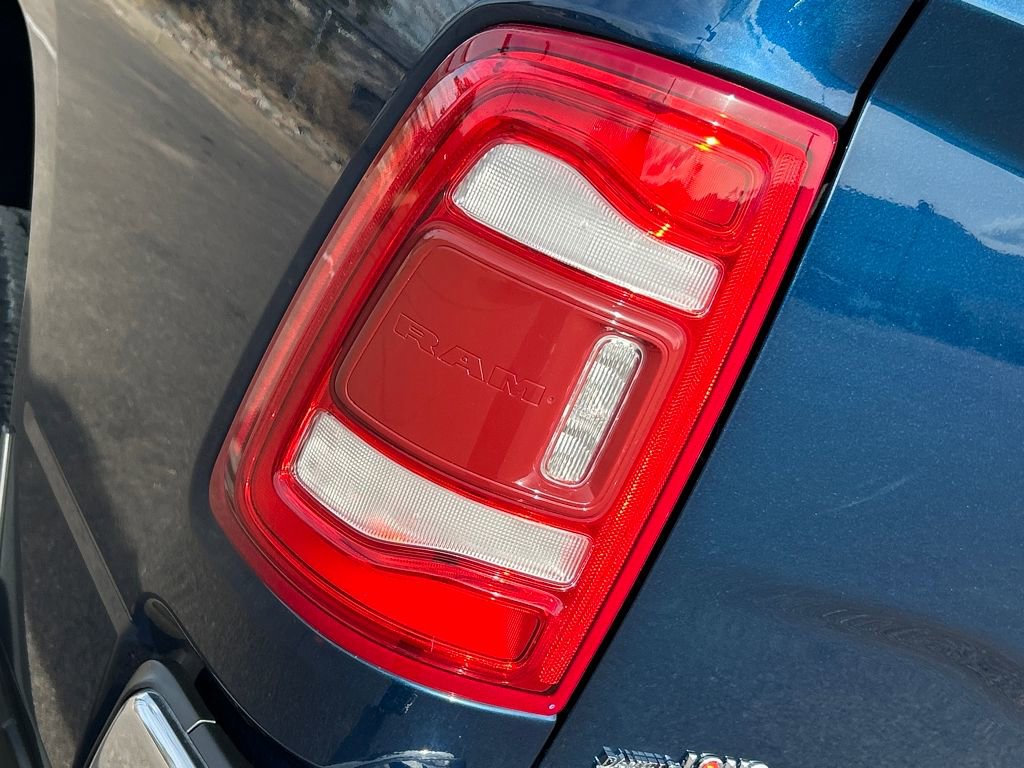 Used 2024 RAM 3500 Tradesman w/ Chrome Appearance Group image 28