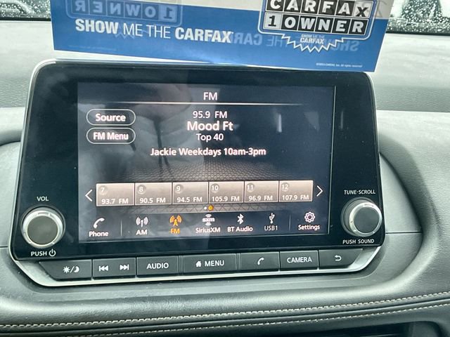 Used 2024 Nissan Rogue S image 14