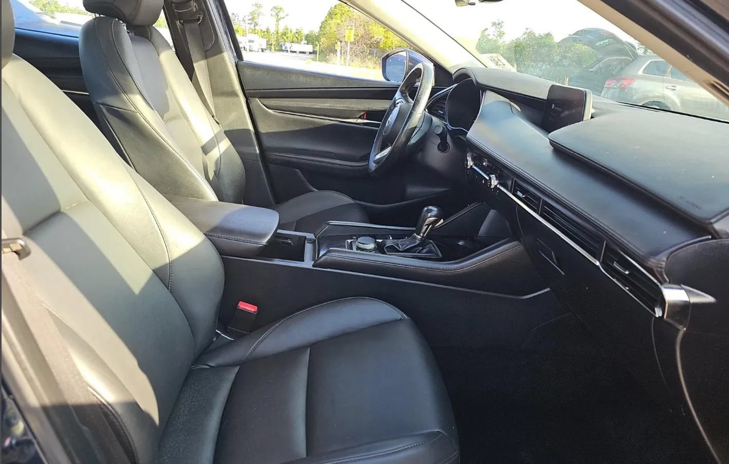 Used 2024 MAZDA MAZDA3 s FWD image 51
