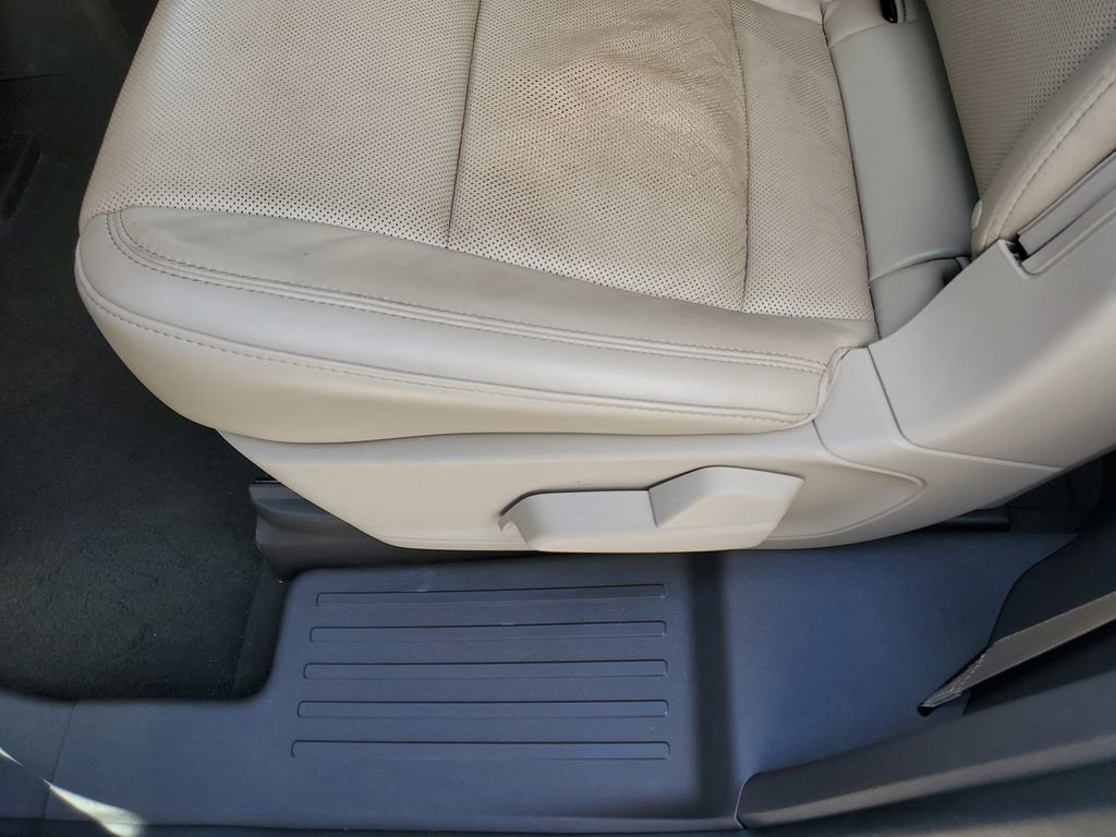 Used 2020 Lincoln Aviator Reserve RWD image 13