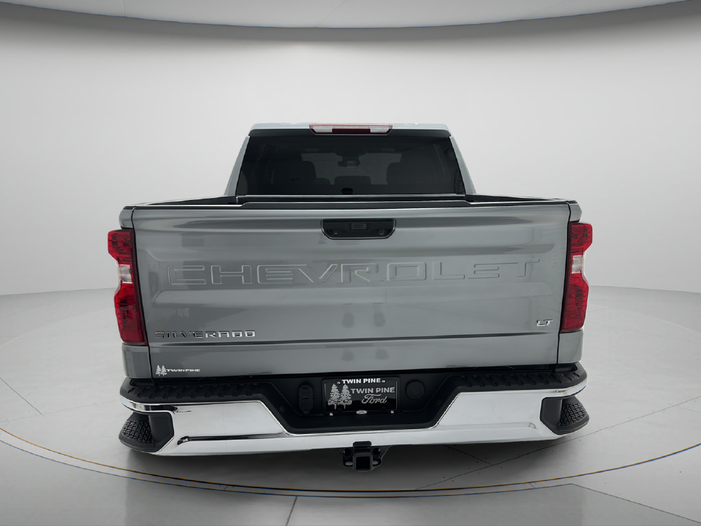 Used 2024 Chevrolet Silverado 1500 LT AWD/4WD image 6