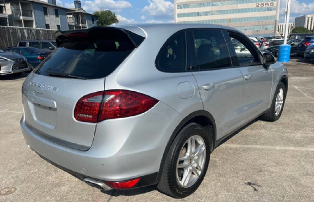 Used 2012 Porsche Cayenne image 5