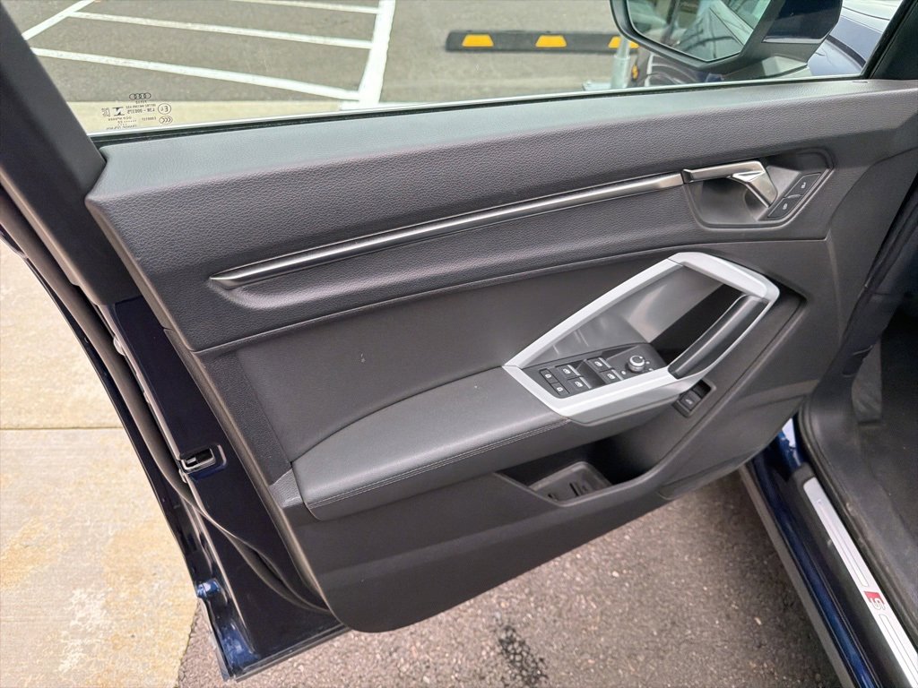 Used 2022 Audi Q3 2.0T Premium image 13