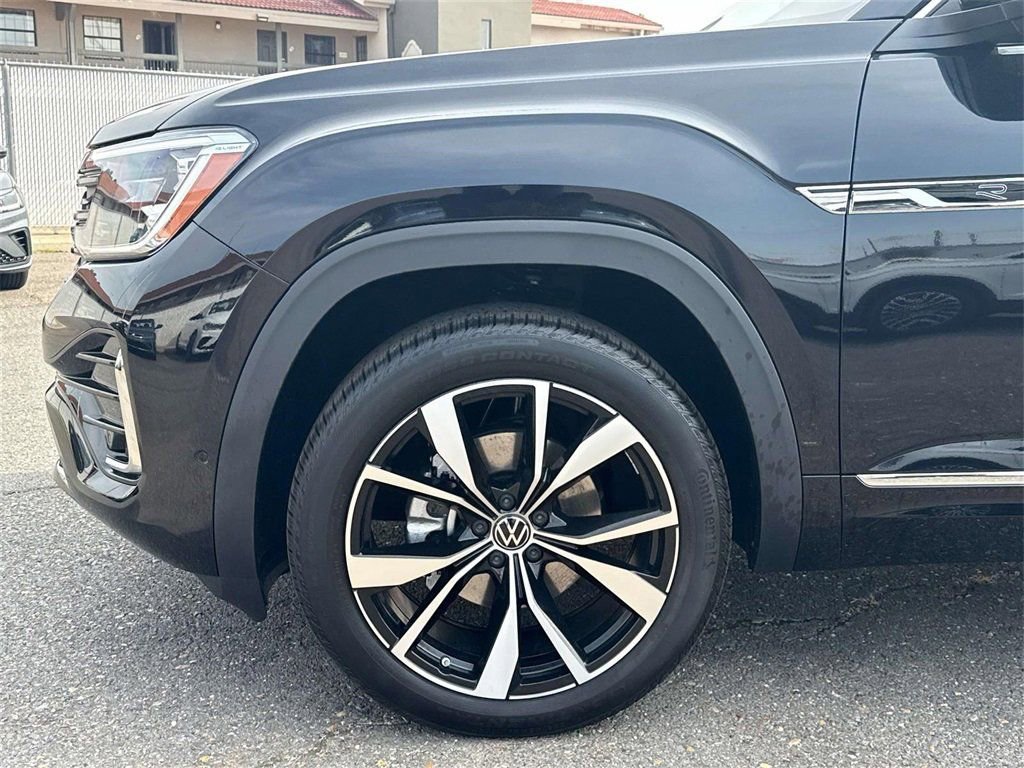 New 2026 Volkswagen Atlas SEL Premium R-Line image 5