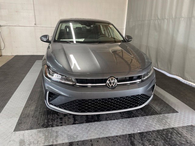 New 2026 Volkswagen Jetta SEL FWD image 2