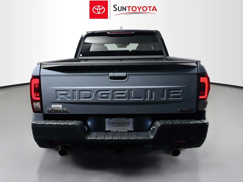 Used 2024 Honda Ridgeline Sport image 4