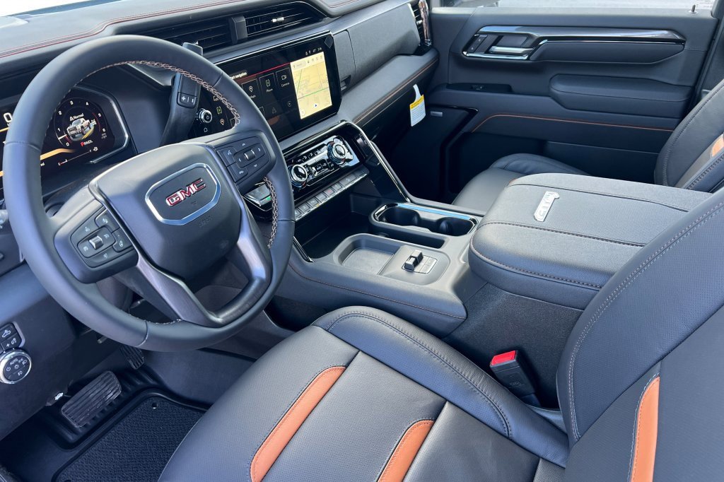 New 2026 GMC Sierra 3500 AT4 w/ AT4 Premium Plus Package image 7