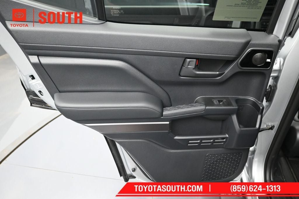 New 2026 Toyota 4Runner TRD Off-Road Premium AWD/4WD image 28