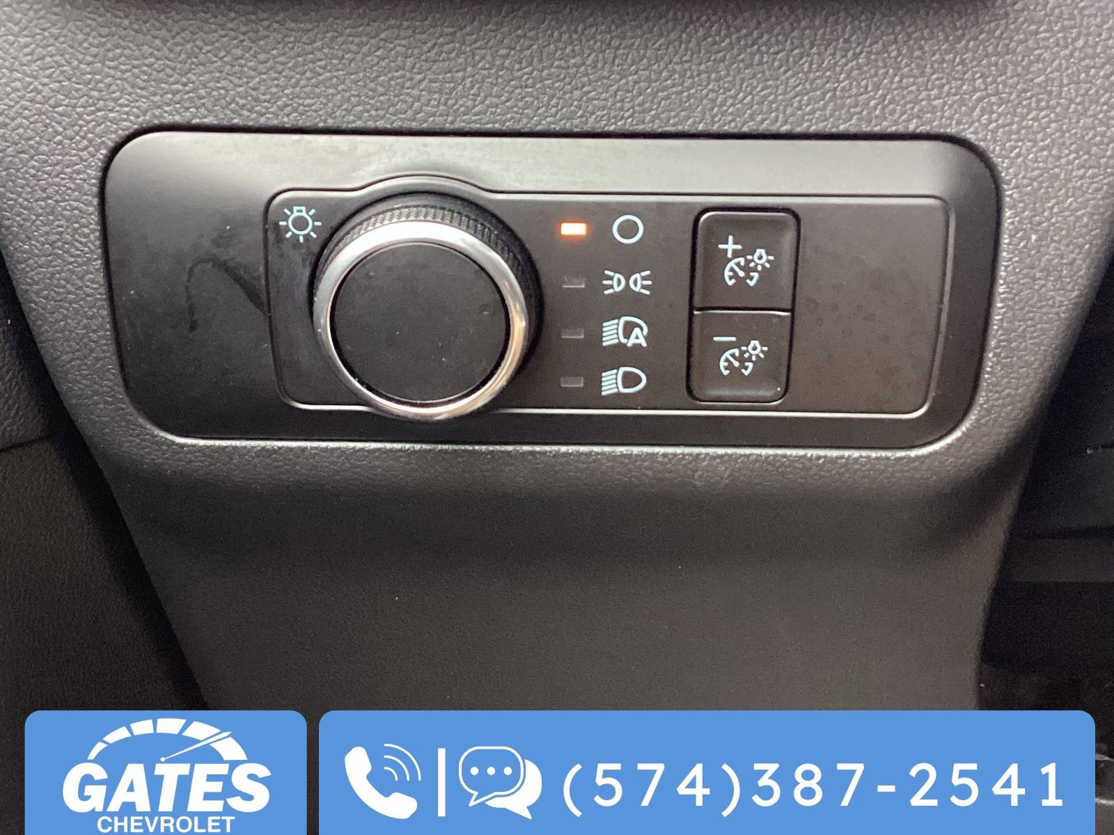 Used 2025 Ford Escape Active AWD/4WD image 23