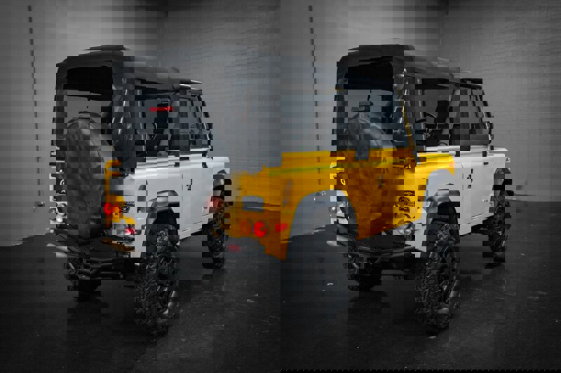 Used 1995 Land Rover Defender 90 image 40