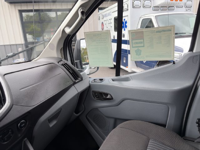Used 2017 Ford Transit 350 XLT RWD image 14