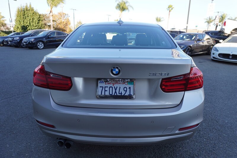 Used 2014 BMW 328i Sedan RWD image 7