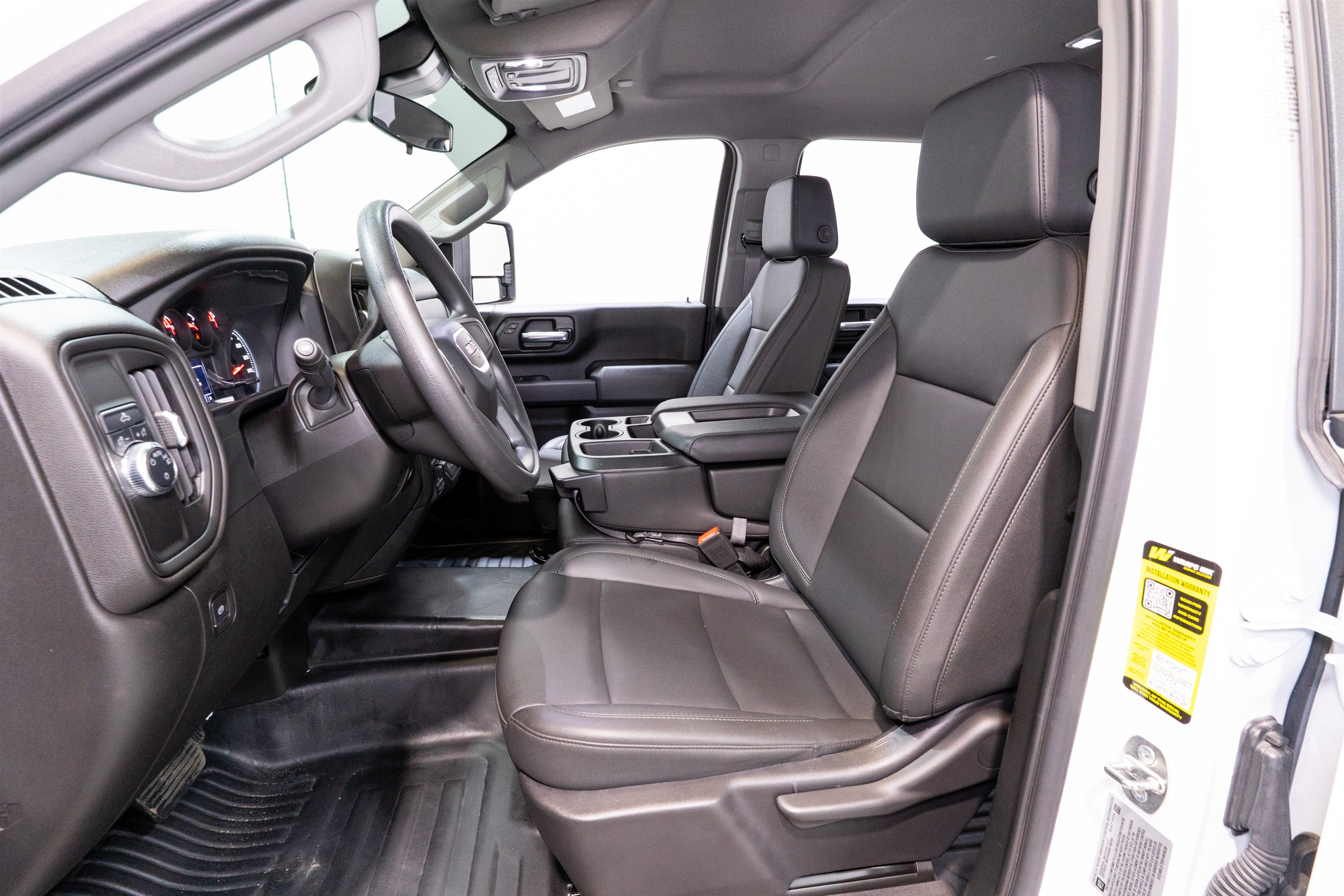 Used 2024 GMC Sierra 2500 Pro w/ Convenience Package RWD image 16