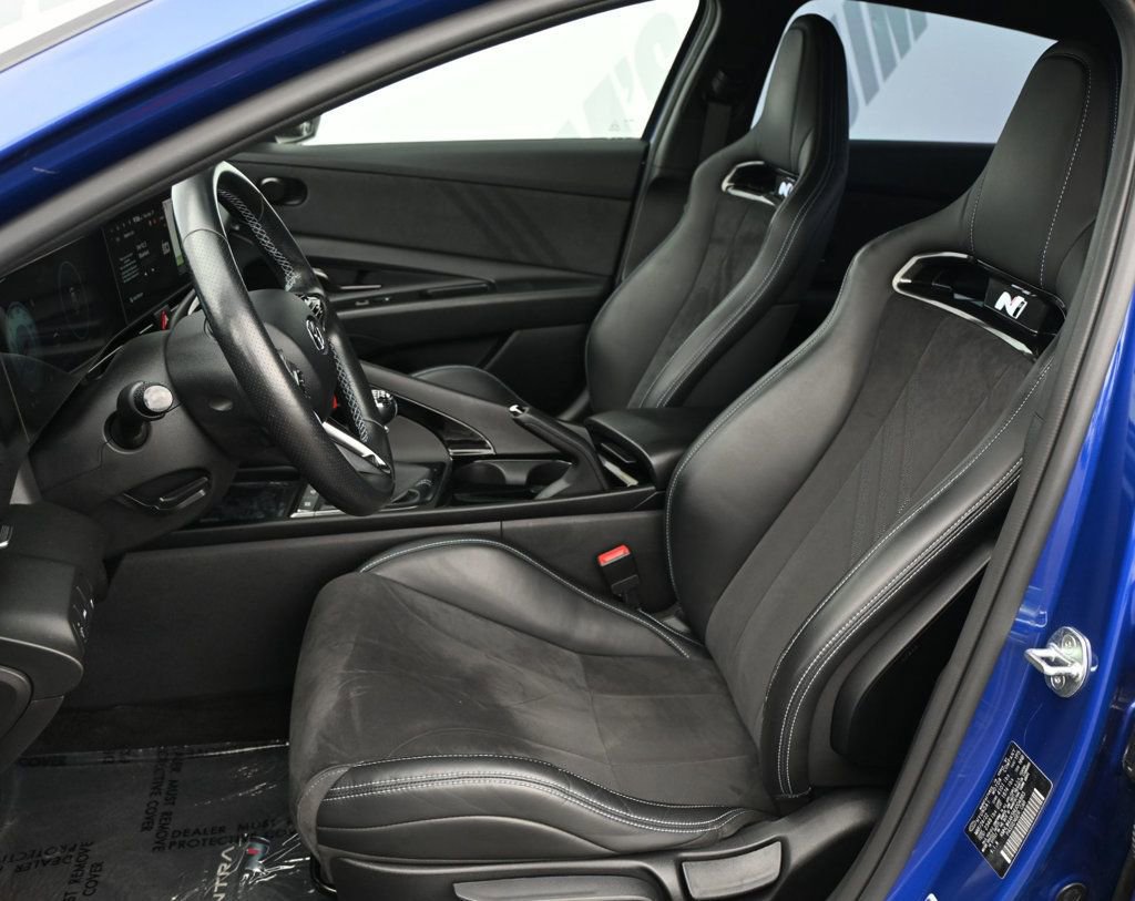 Used 2022 Hyundai Elantra N FWD image 17
