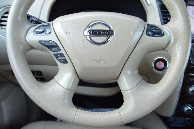 Used 2014 Nissan Pathfinder SL w/ SL Tech Package AWD/4WD image 21