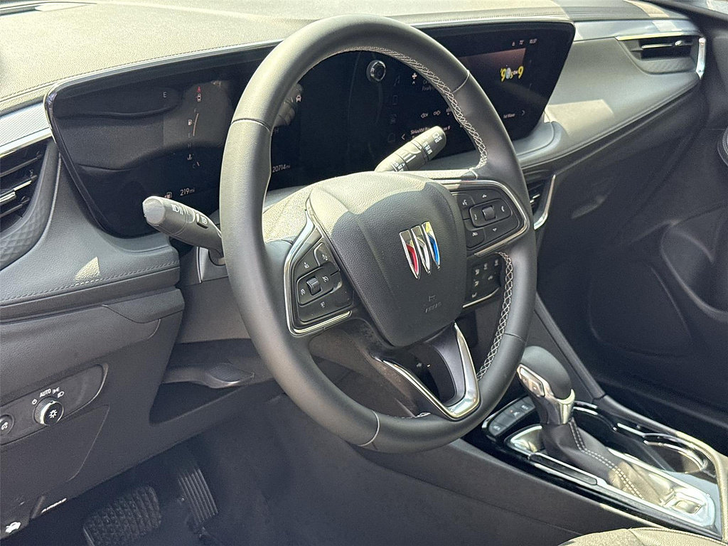 Used 2025 Buick Encore GX Preferred FWD image 9