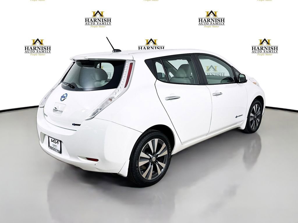Used 2015 Nissan Leaf SV FWD image 7