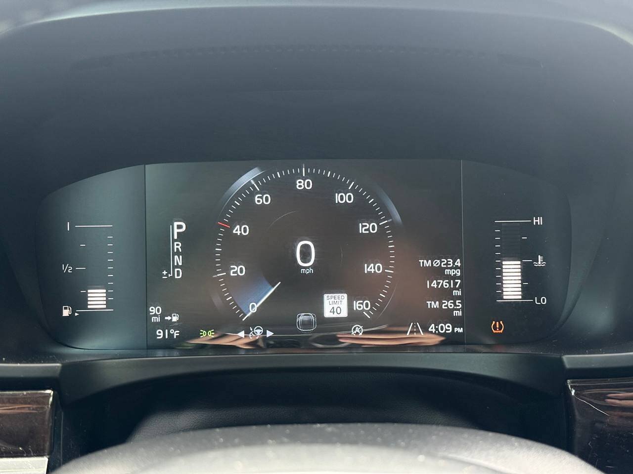 Used 2018 Volvo S90 T5 Momentum FWD image 17