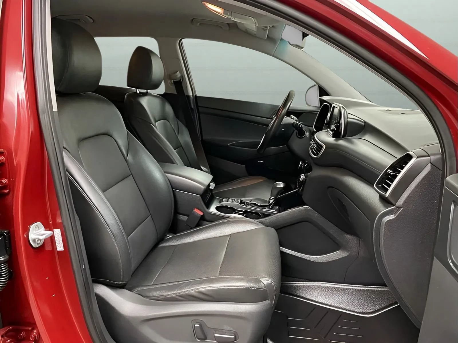 Used 2019 Hyundai Tucson Limited w/ Cargo Package FWD image 14