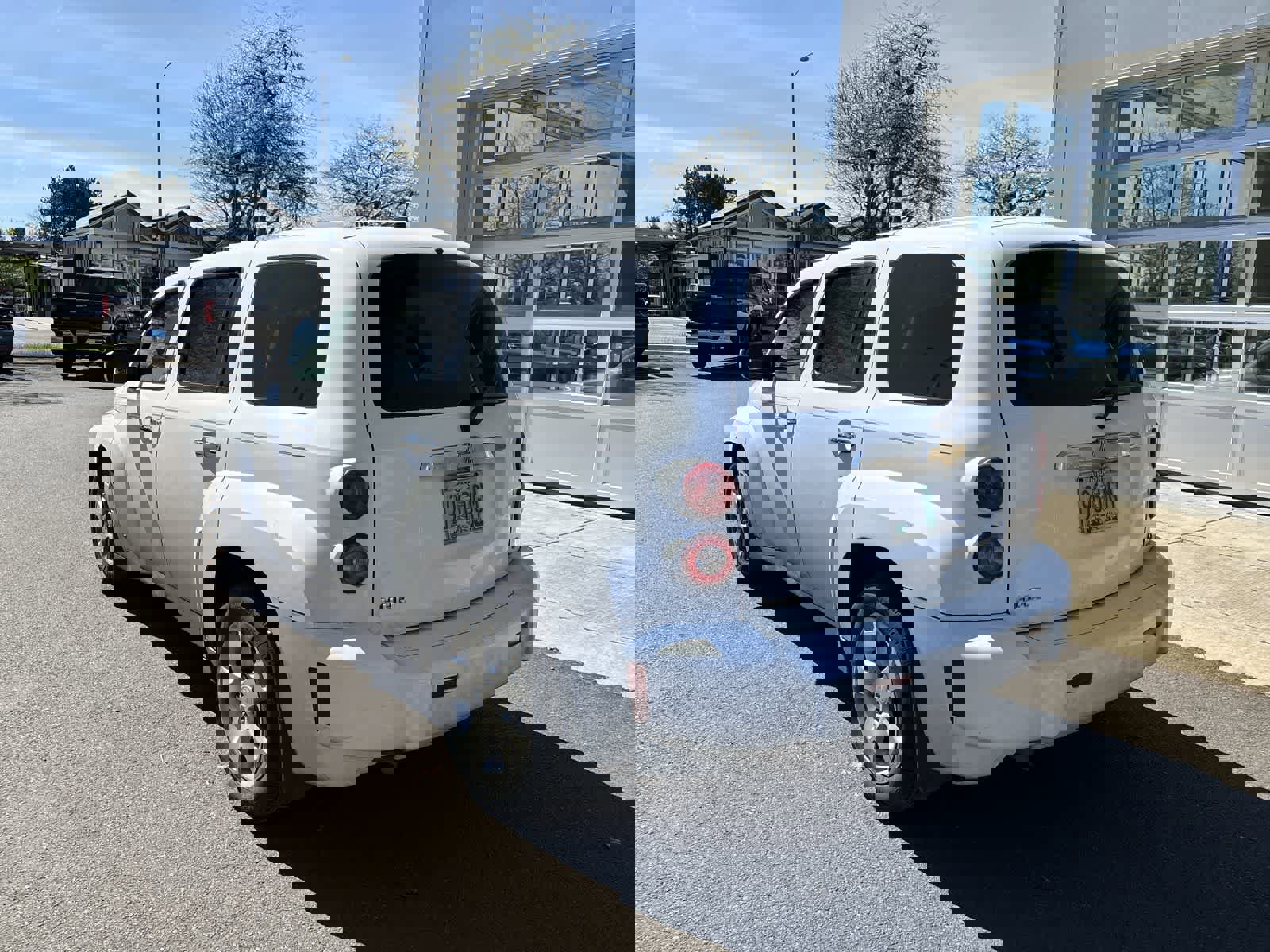 Used 2007 Chevrolet HHR LT image 3