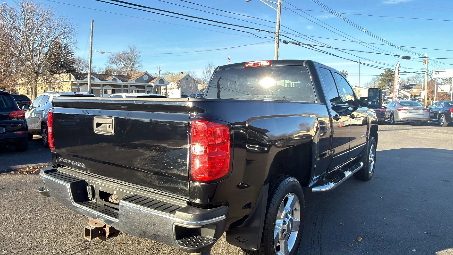 Used 2016 Chevrolet Silverado 2500 LT w/ LT Convenience Package image 9