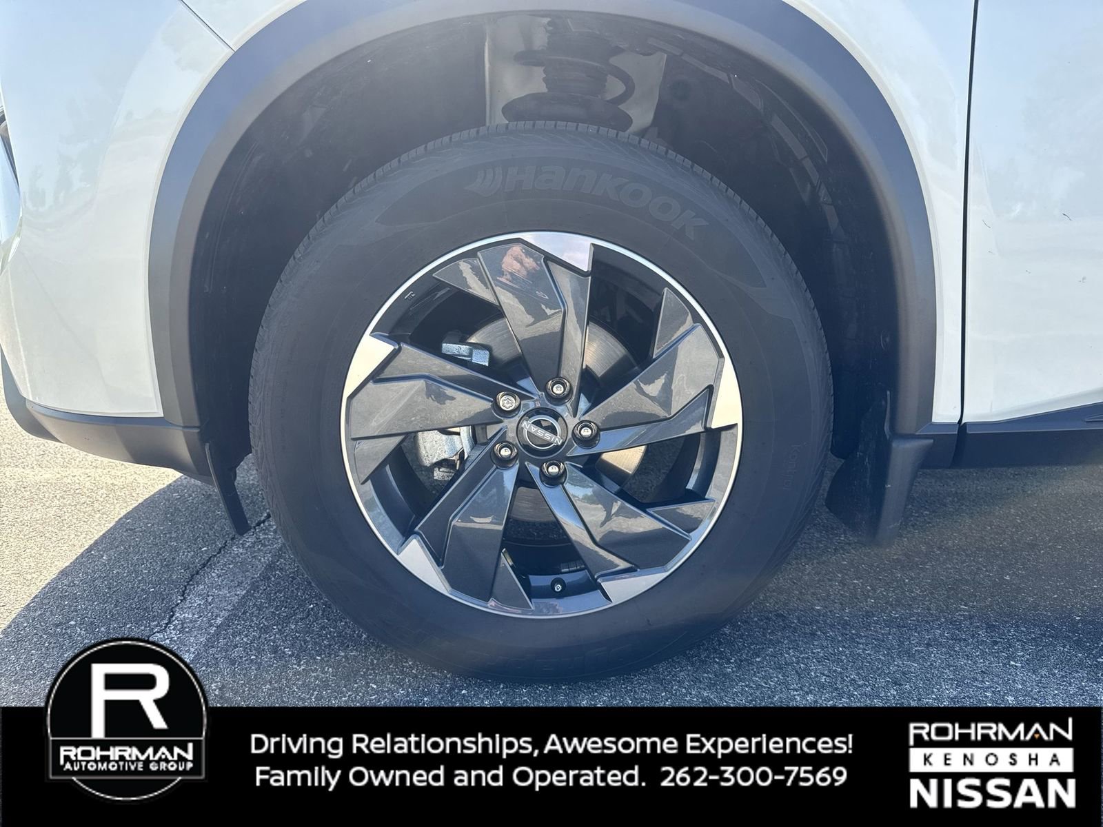 Certified 2025 Nissan Rogue SV AWD/4WD image 11