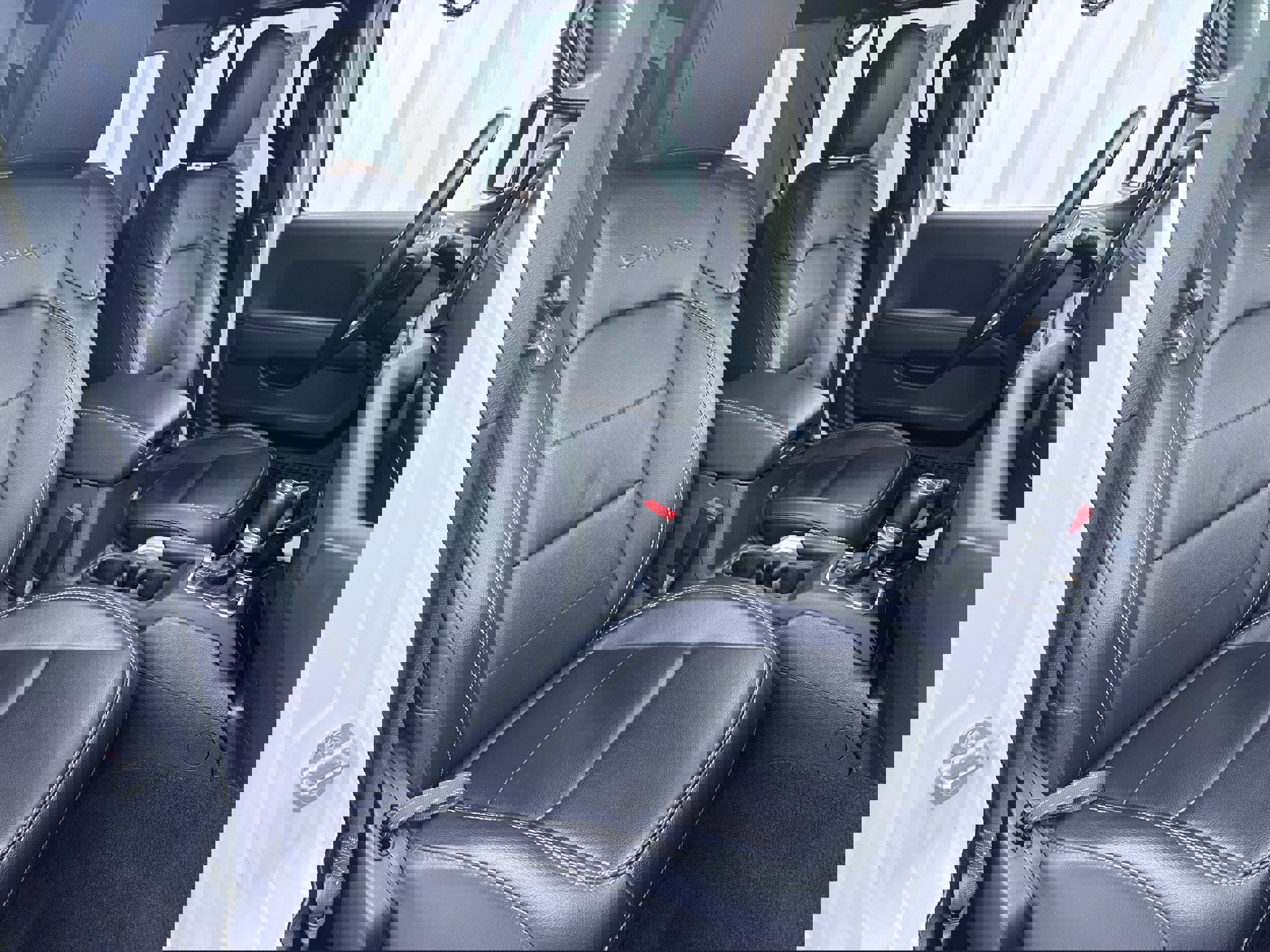 Used 2021 Jeep Wrangler Sahara w/ Cold Weather Group image 11