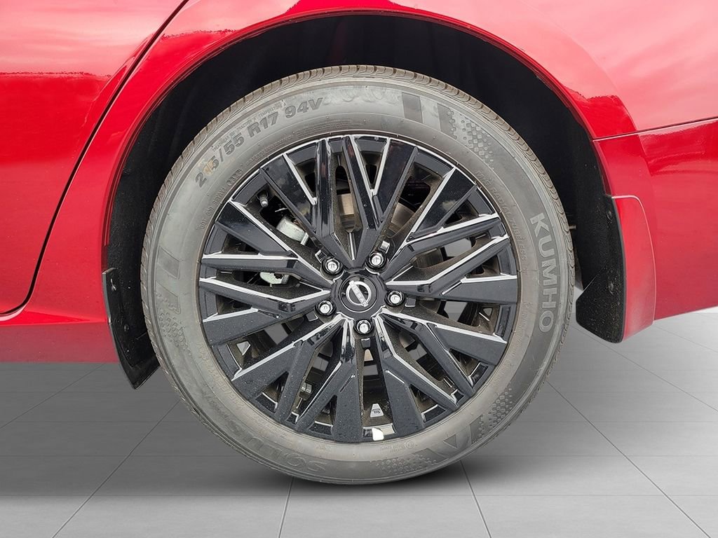 New 2025 Nissan Altima 2.5 SV w/ SV Special Edition Package image 13