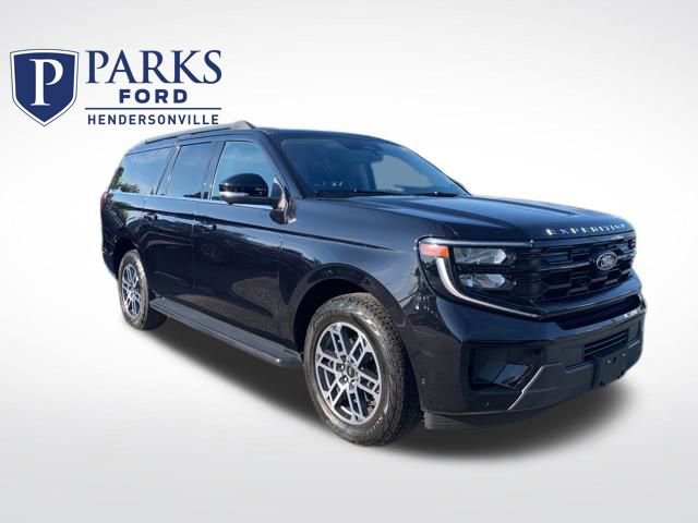 Used 2025 Ford Expedition Max Active AWD/4WD image 1