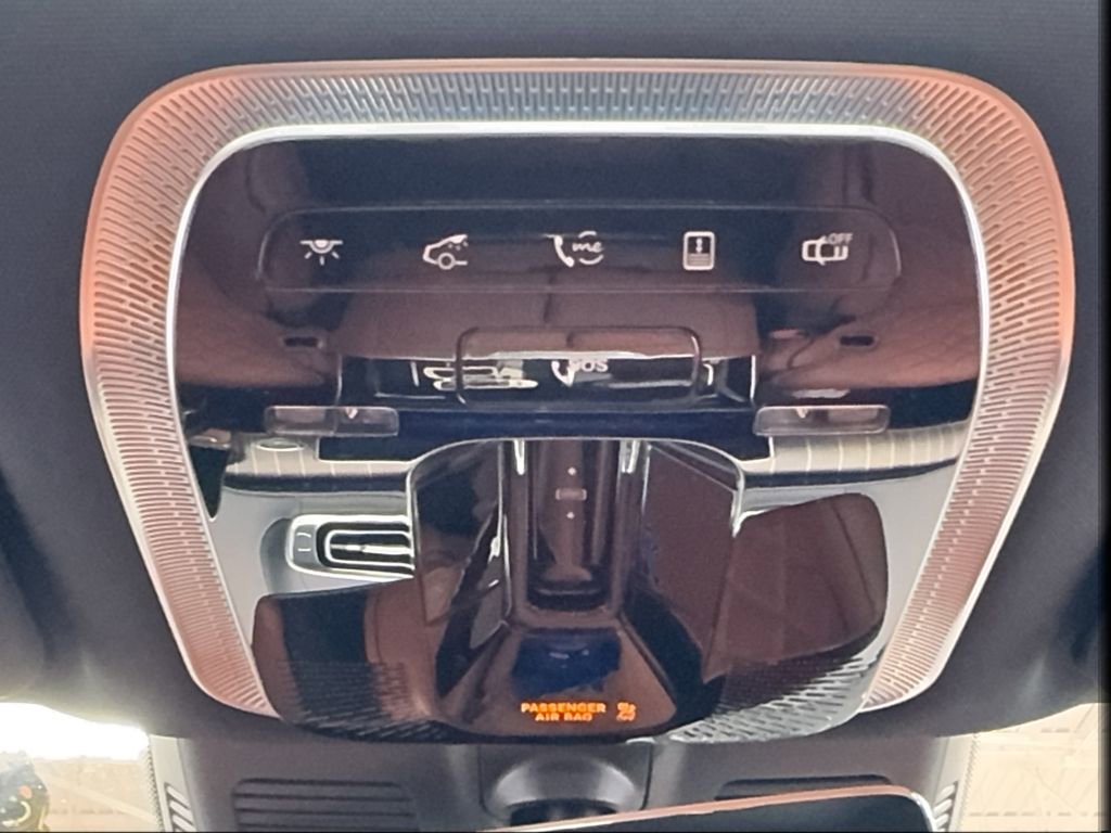 Used 2023 Mercedes-Benz S 580 4MATIC Sedan w/ Warmth & Comfort Package image 42