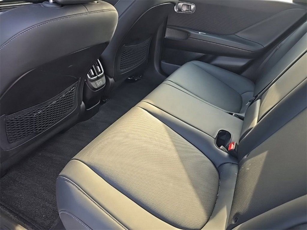 Used 2023 Hyundai Ioniq 6 SEL image 10