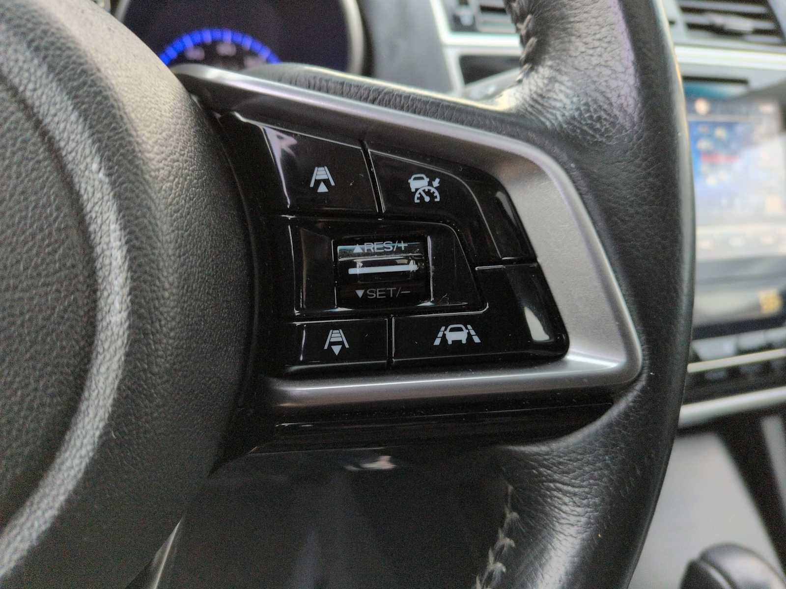 Used 2018 Subaru Outback 2.5i Limited image 25