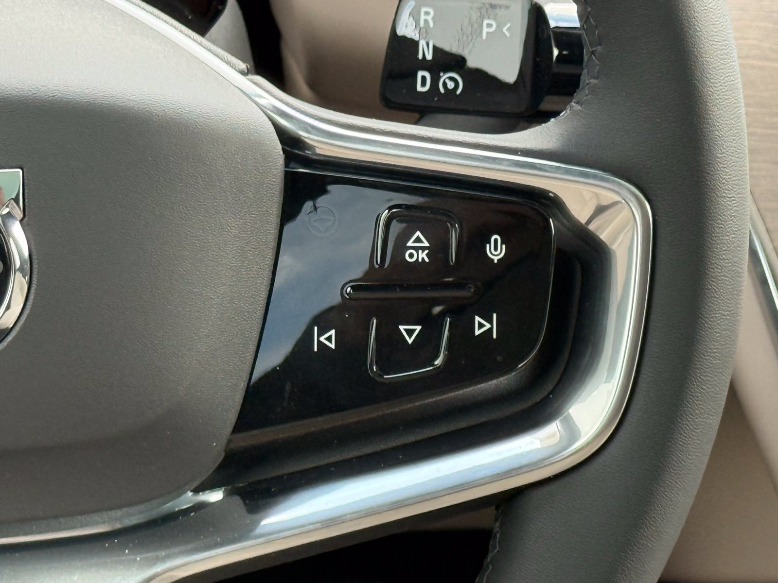 New 2026 Volvo EX90 Ultra AWD/4WD image 35