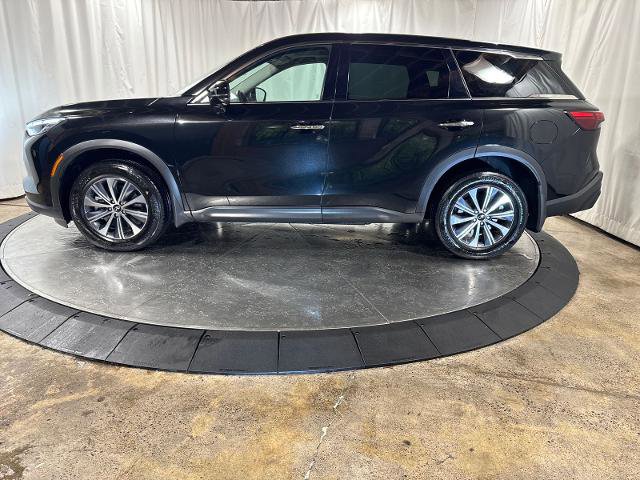 Certified 2025 INFINITI QX60 Pure image 6