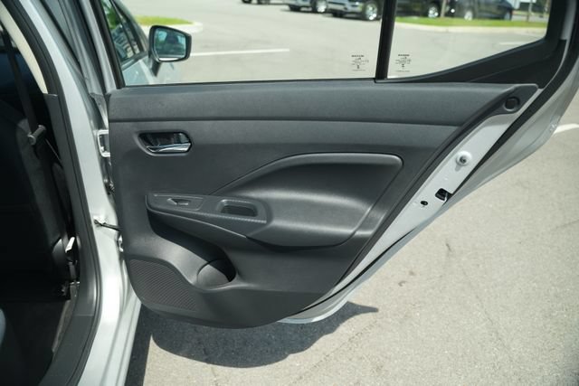 Used 2025 Nissan Versa SV FWD image 23
