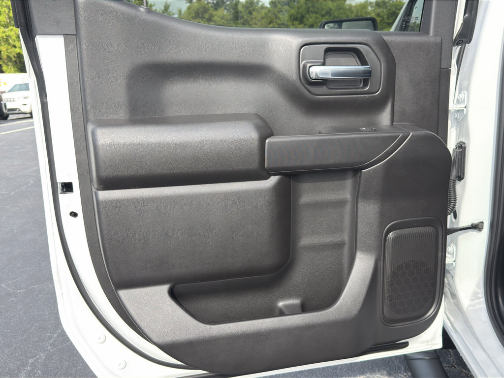 New 2026 Chevrolet Silverado 1500 Custom w/ Turbomax Blackout Package AWD/4WD image 26