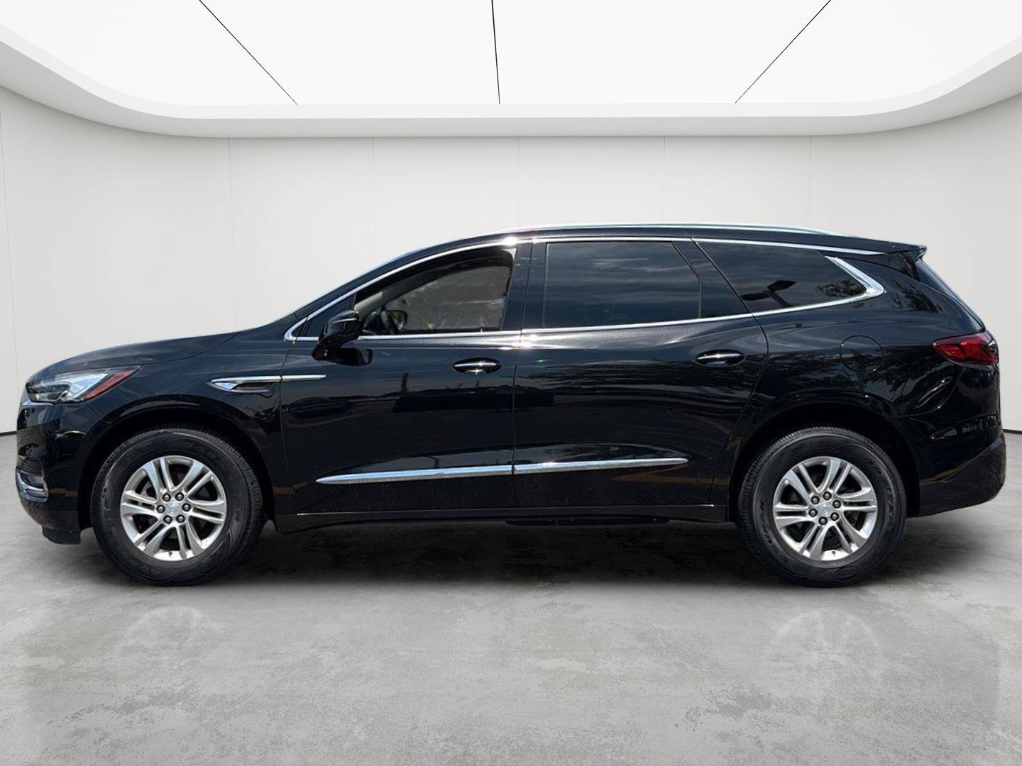 Used 2019 Buick Enclave Essence FWD image 5