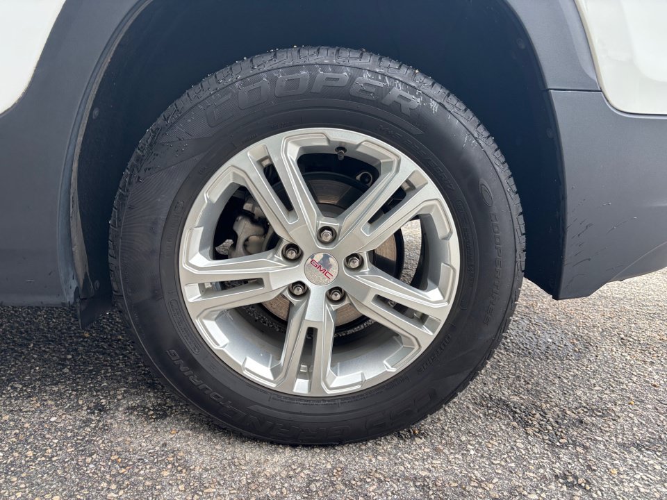 Certified 2019 GMC Terrain SLE w/ Driver Convenience Package FWD image 22
