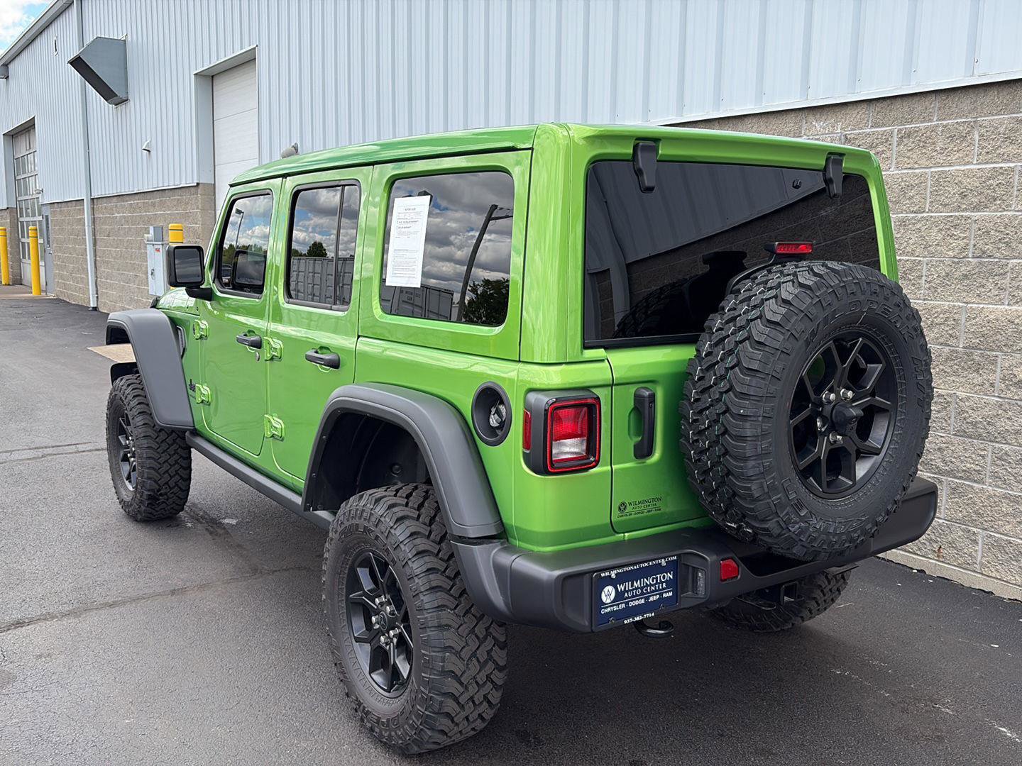 Used 2025 Jeep Wrangler Unlimited Sport AWD/4WD image 38