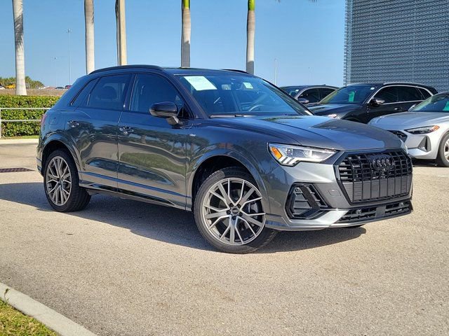 Certified 2025 Audi Q3 2.0T Premium Plus w/ Premium Plus Package image 32