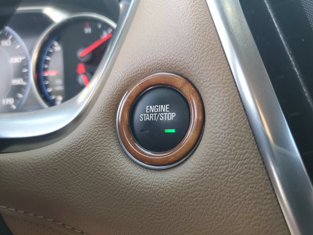 Used 2022 Chevrolet Traverse Premier FWD image 24