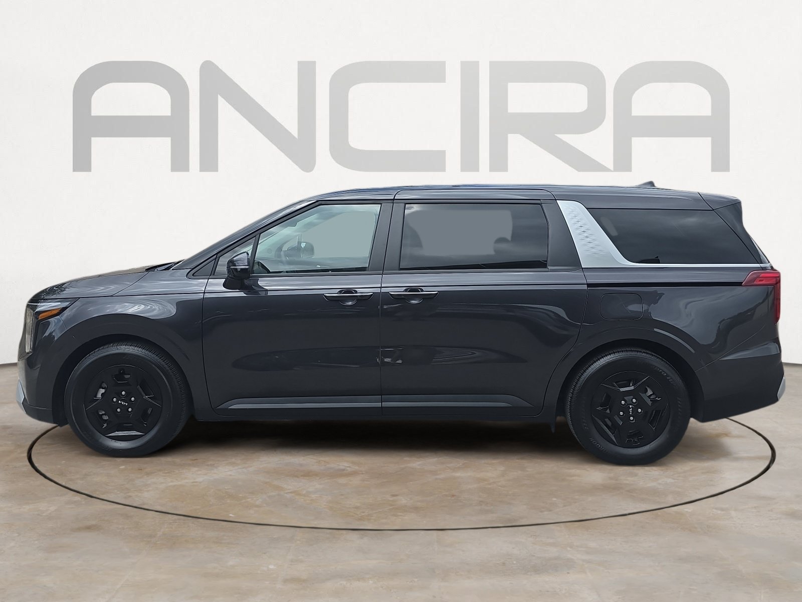Certified 2026 Kia Carnival LX FWD image 5