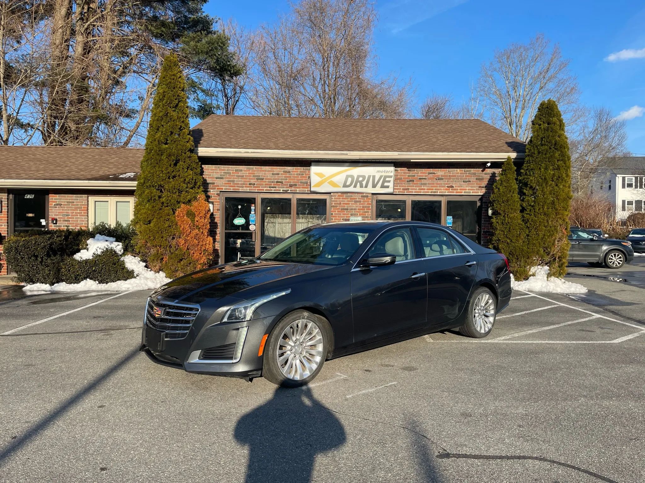 Used 2017 Cadillac CTS Luxury image 4